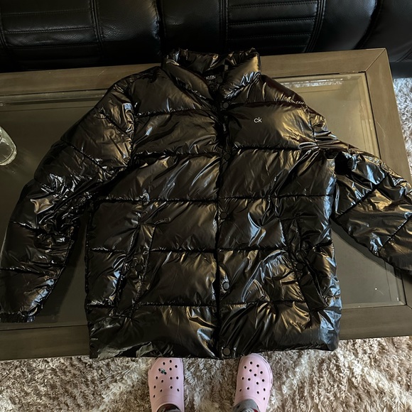 Calvin Klein Puffer, barley worn.